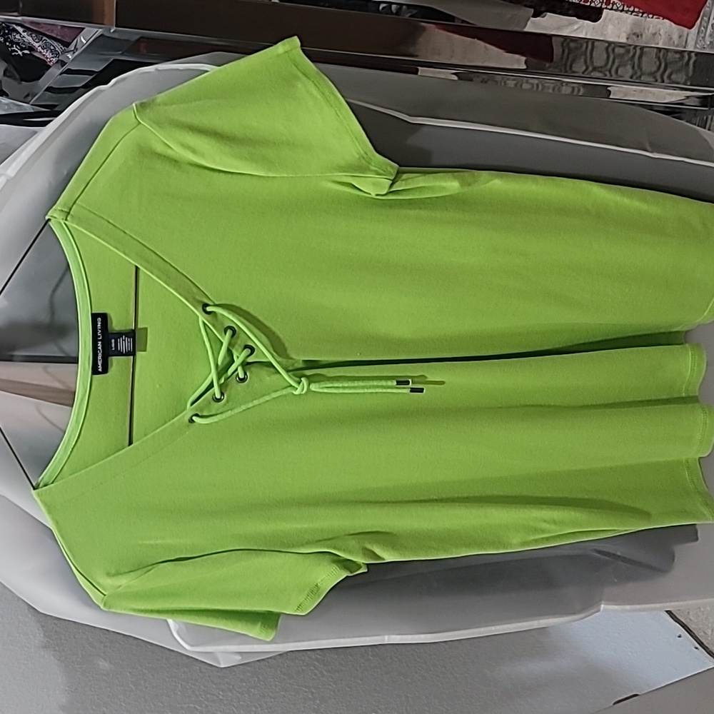 American Living Green, short-sleeved top, grommet tie neck.  Size L.